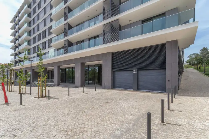 Exterior of the DUUO condominium, Rua Soeiro Pereira Gomes 12
